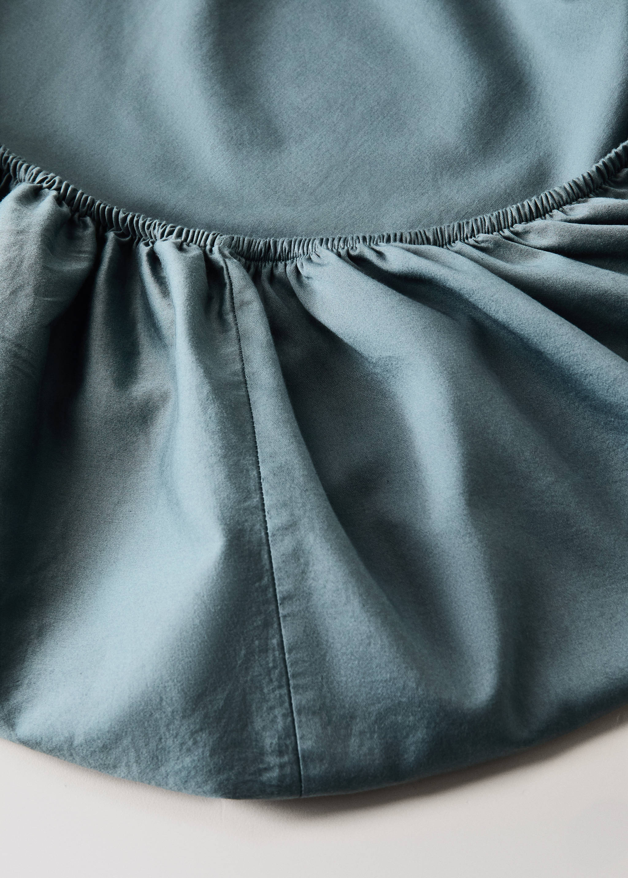 Fitted sheet in garment-washed satin cotton for a 160 cm bed - Details of the article 2