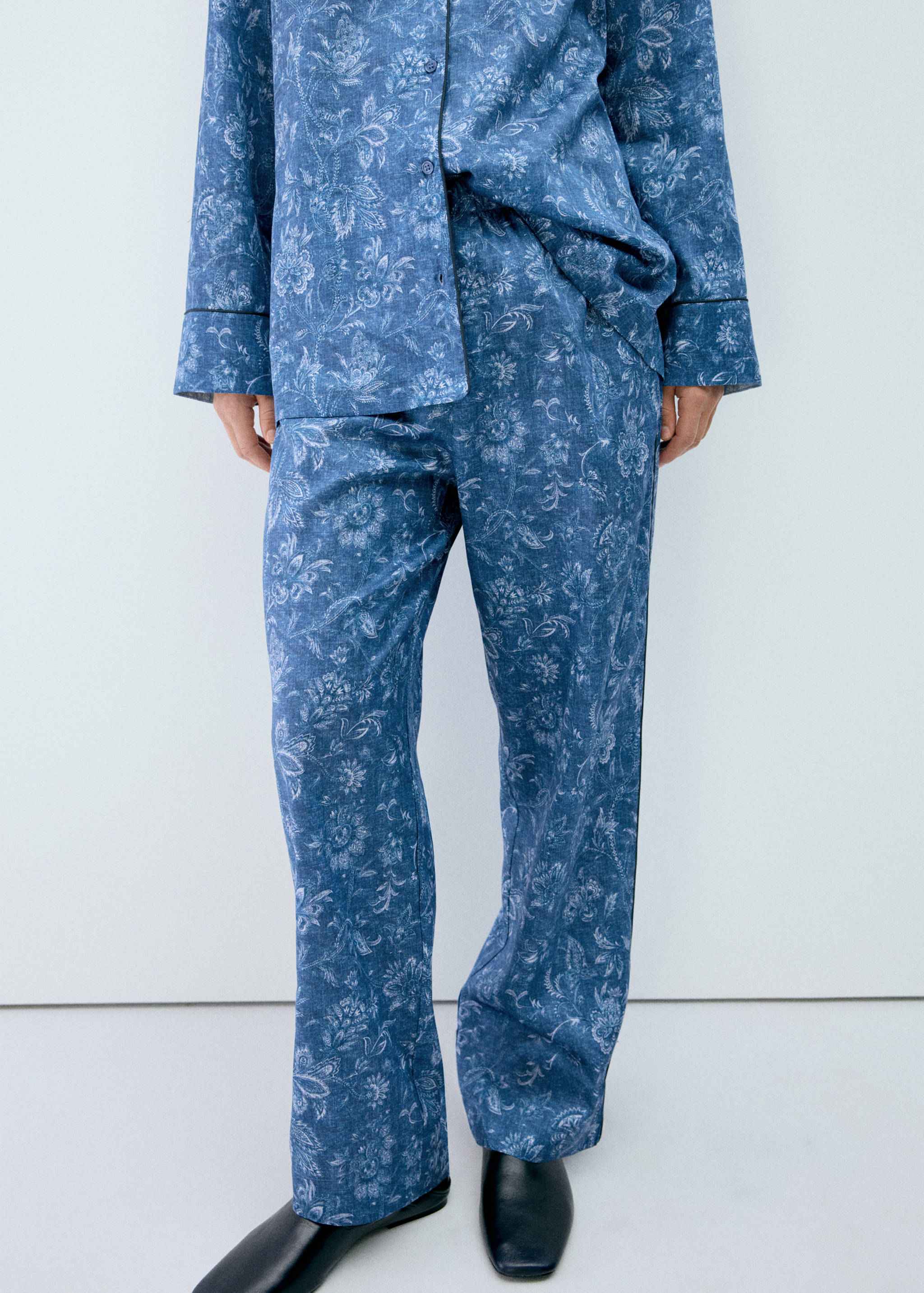 Printed pyjama trousers with piping - Medium plane