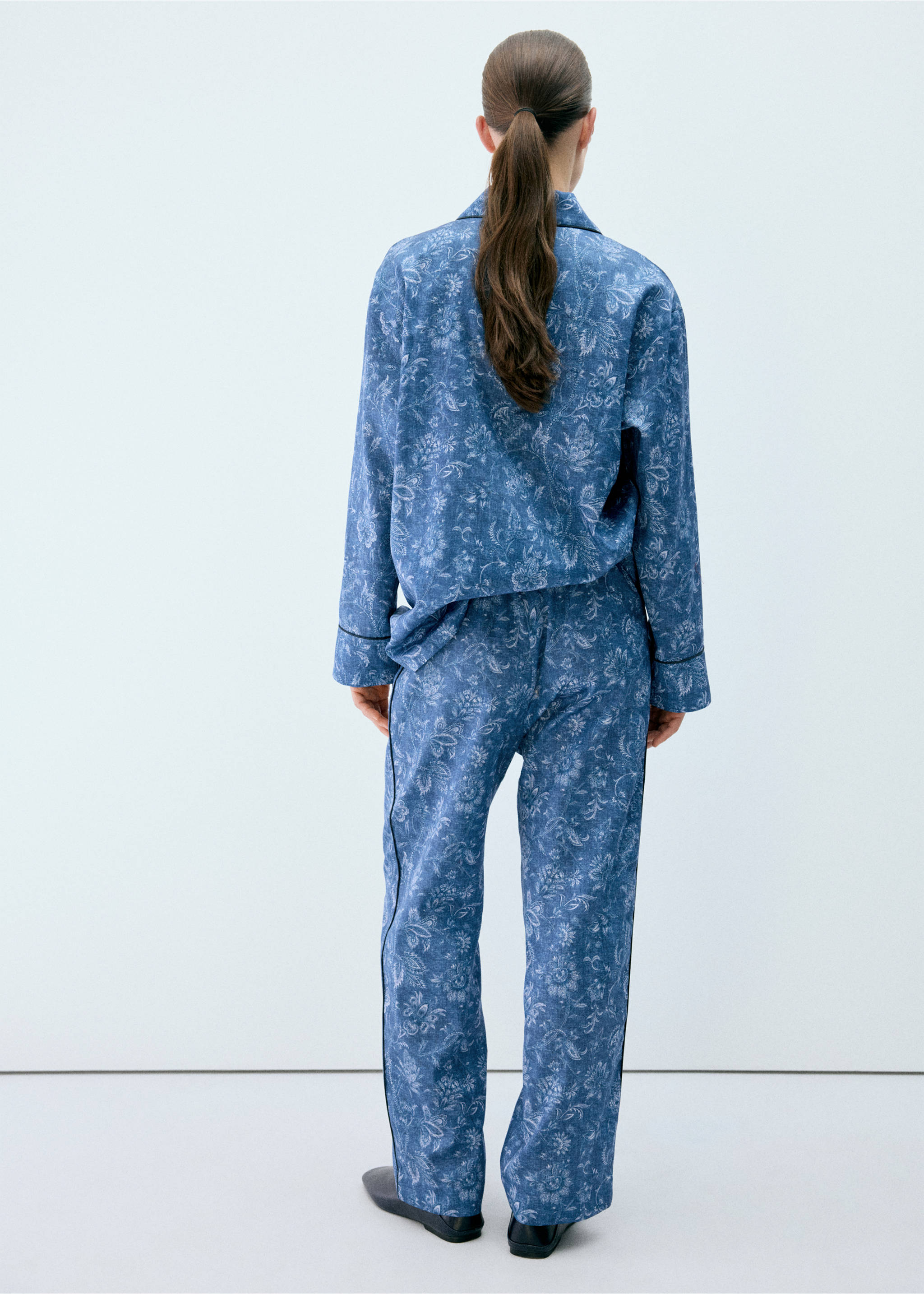 Printed pyjama trousers with piping - Reverse of the article, Navy. Ref: 37052933-00.