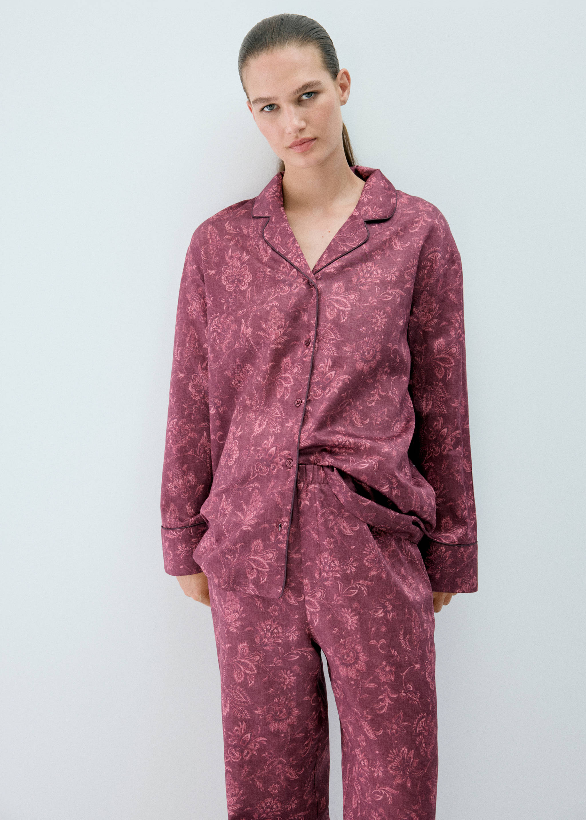 Printed pyjama trousers with piping - Details of the article 1