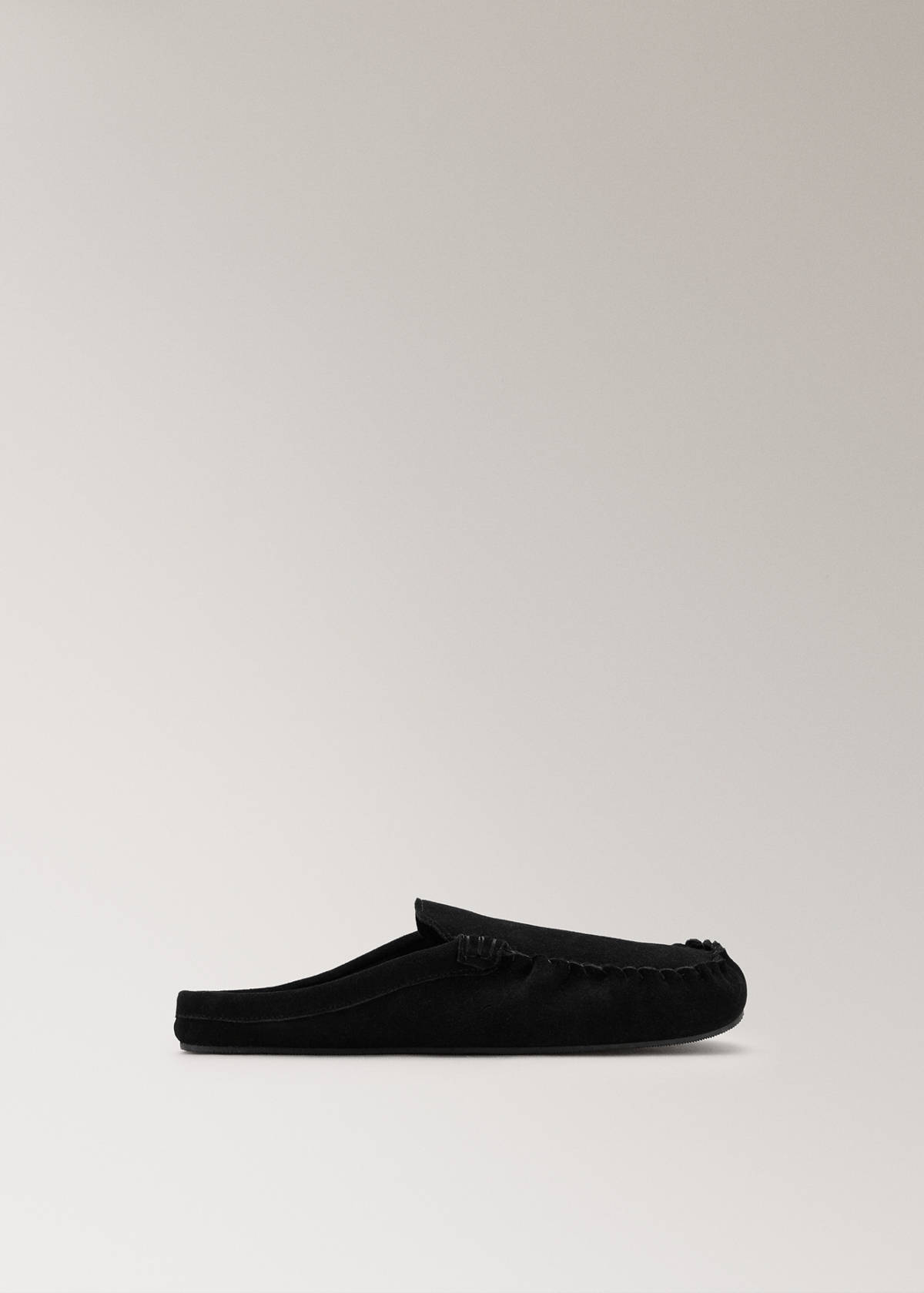 Backless suede loafer — Black