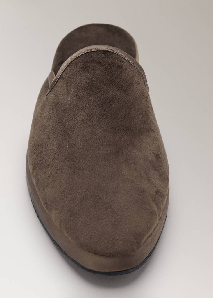 Open house slippers — Brown