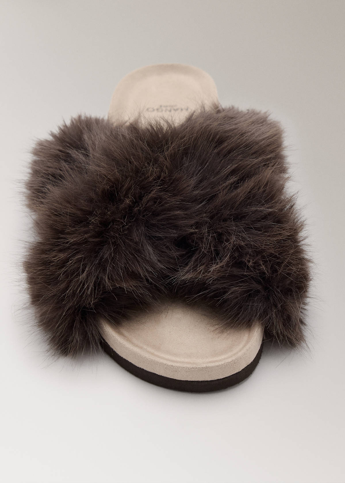 Cross-strap fur slippers — Brown
