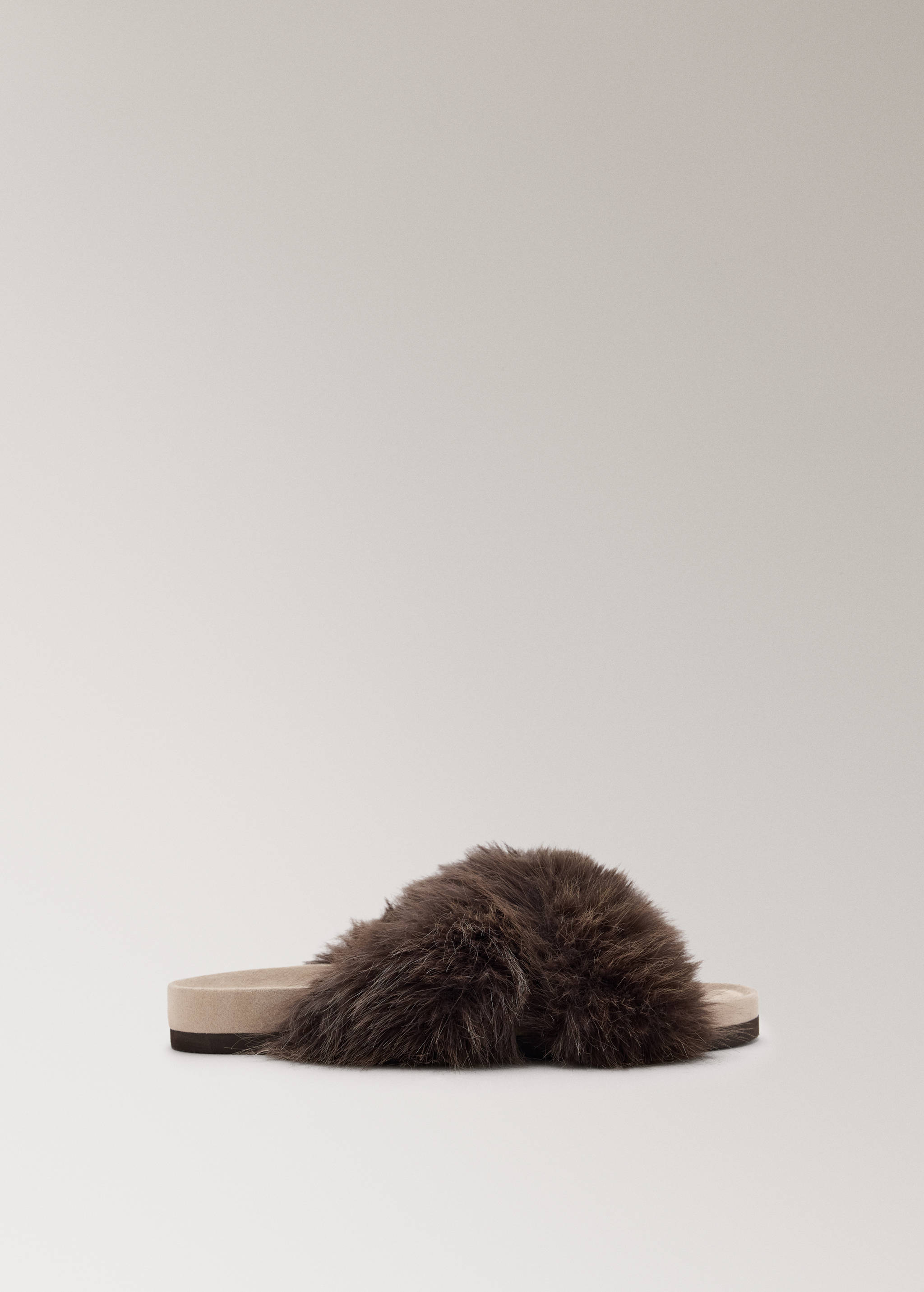 Cross-strap fur slippers - Article without model