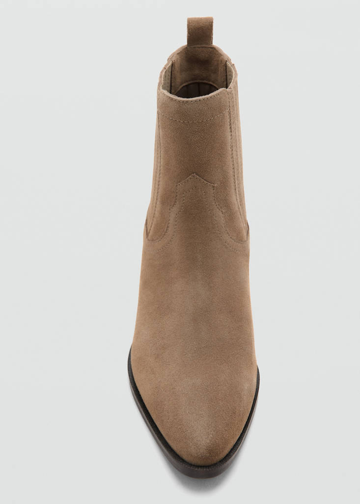 Suede leather ankle boots — Sand