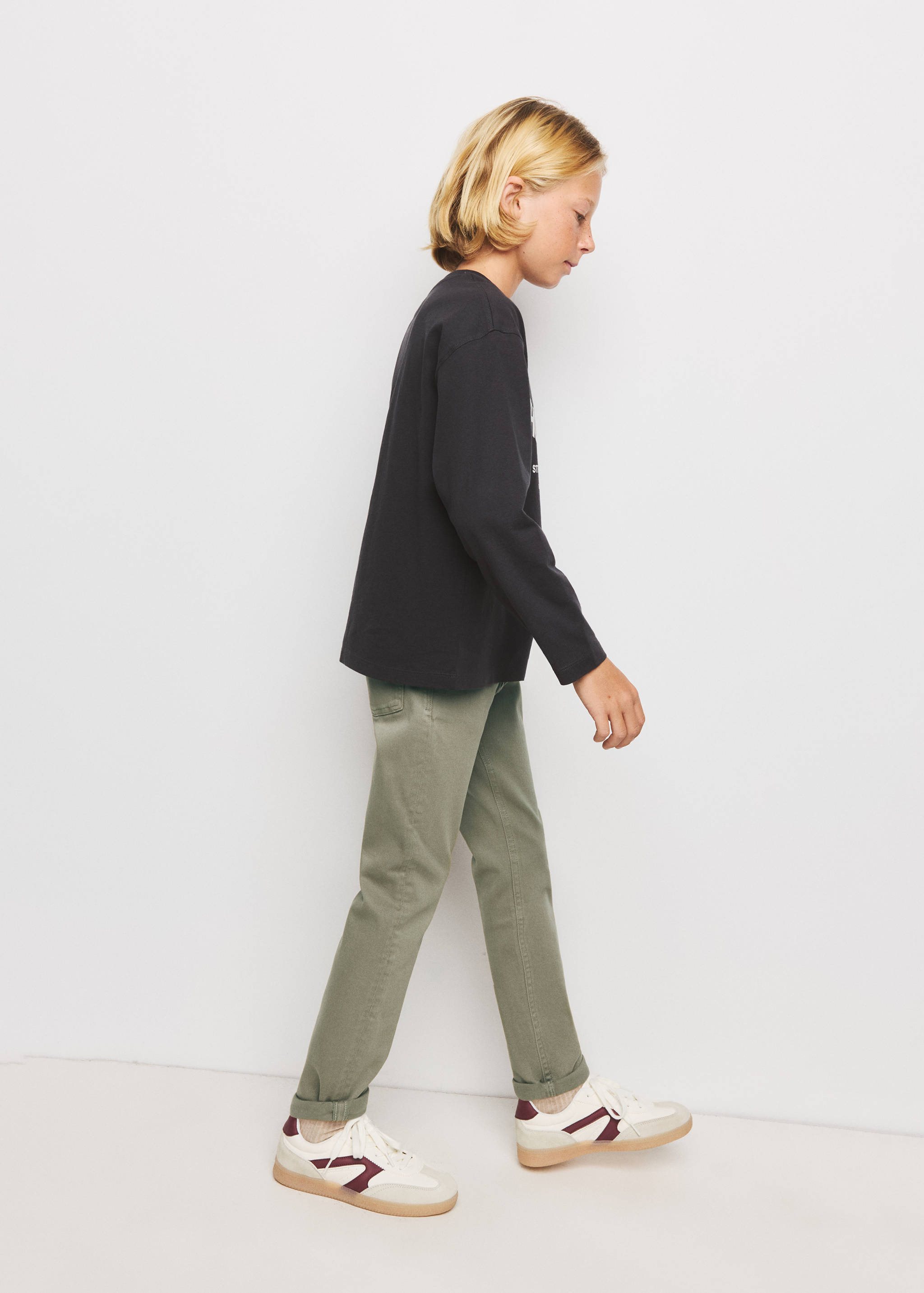 Cotton jeans with rolled-up hems - Medium plane