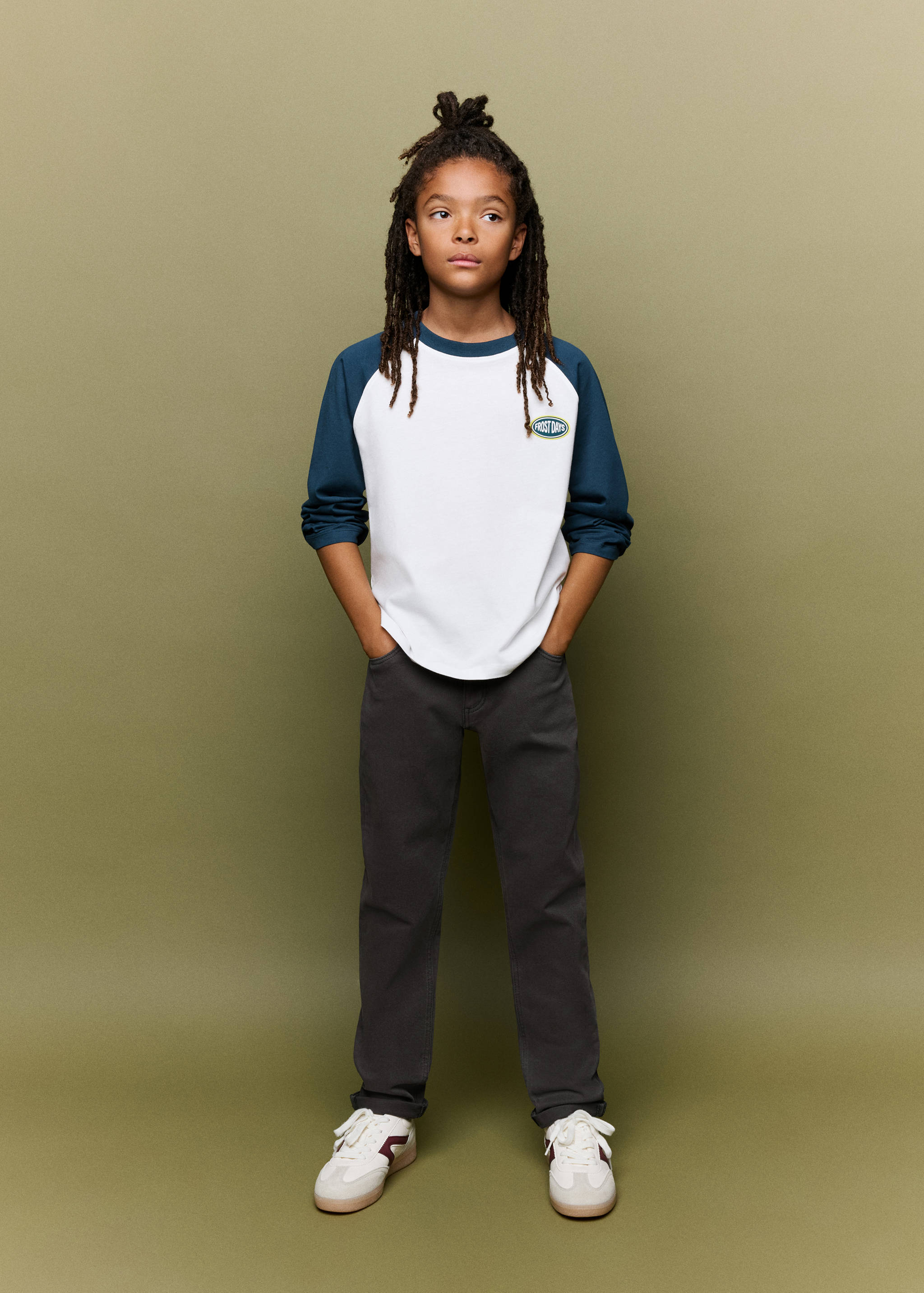 Cotton jeans with rolled-up hems - General plane
