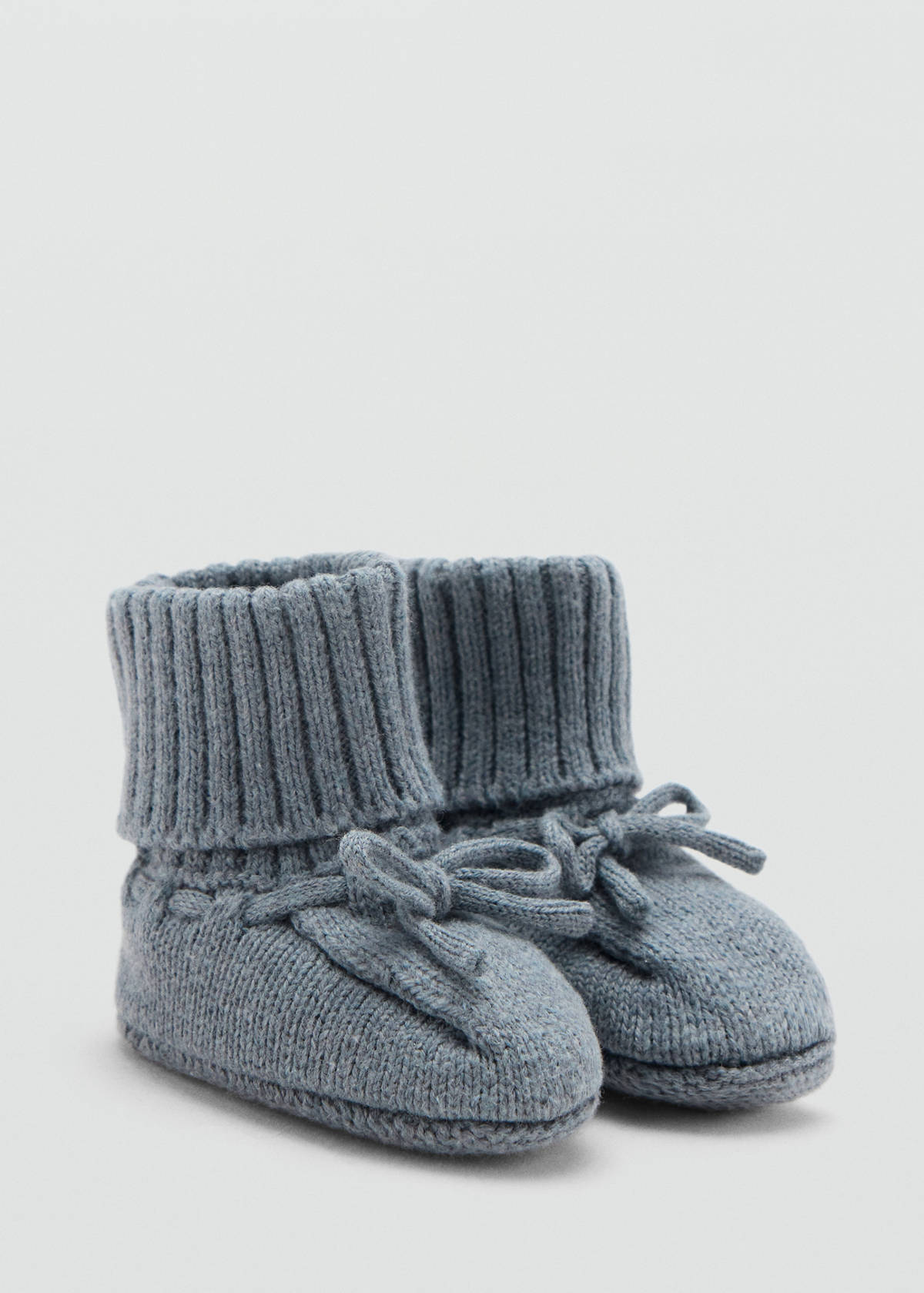 Knitted booties with bow — Green