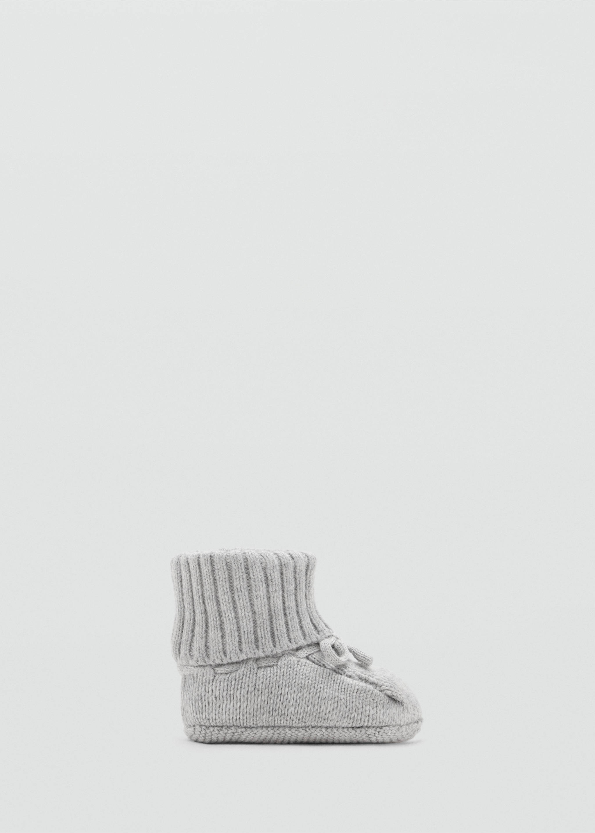 Knitted booties with bow - Article without model, Medium Heather Grey. Ref: 37053282-00.