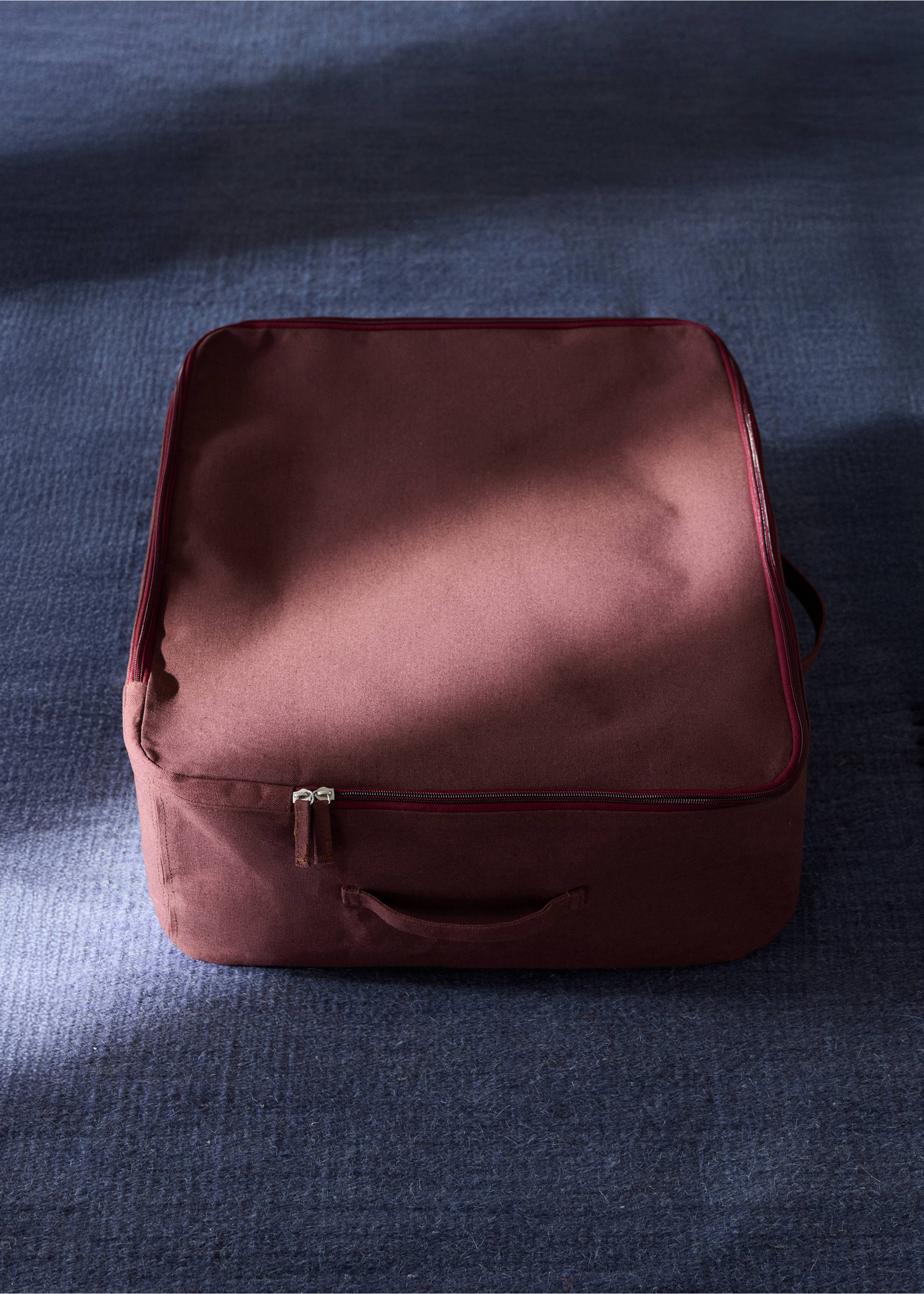 100% cotton large storage box - General plane, Burgundy. Ref: 37053290-00.