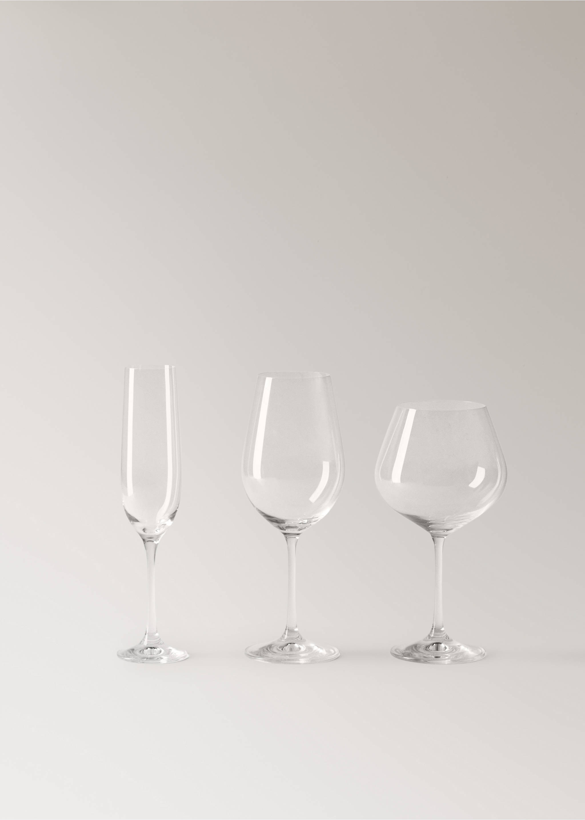100% glass goblet - Details of the article 3, Ice Grey. Ref: 37053302-00.