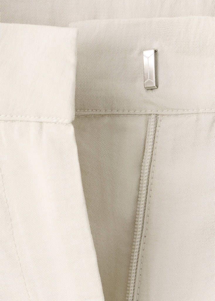 Fluid wide-leg pleat-front trousers — Beige