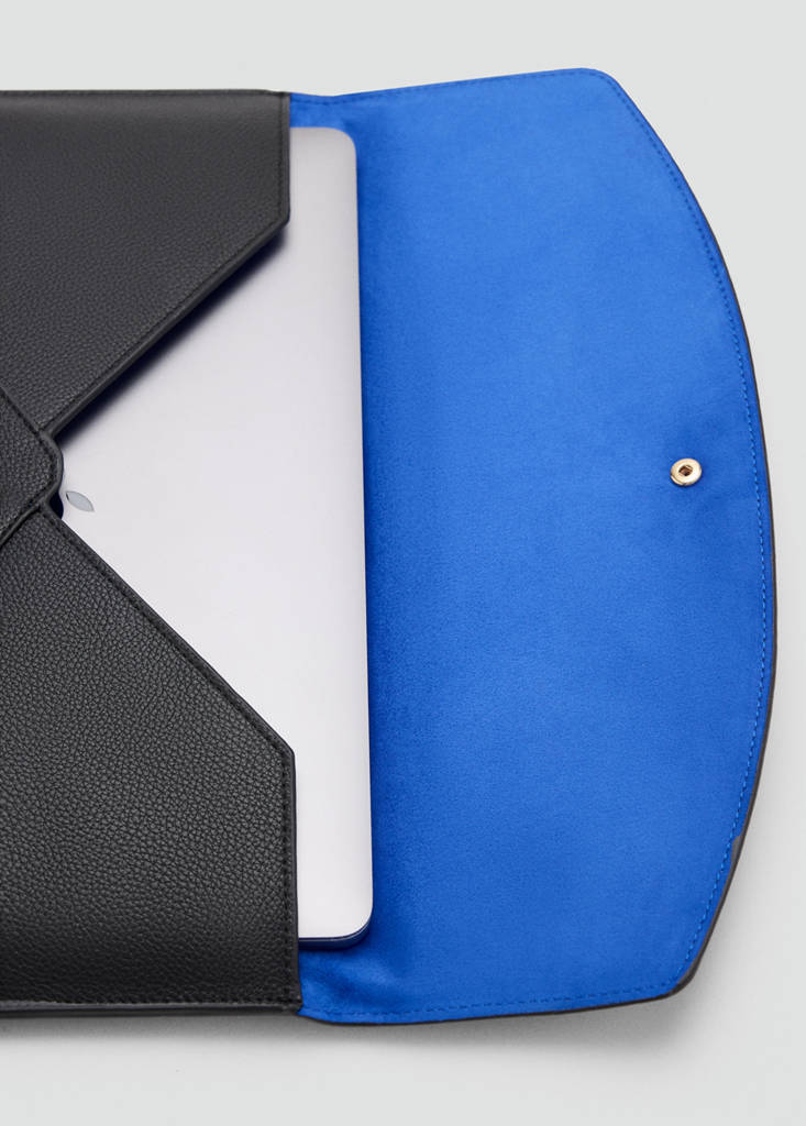 Laptop case with flap — Black