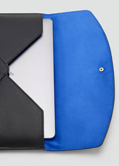 Laptop case with flap — Black 3
