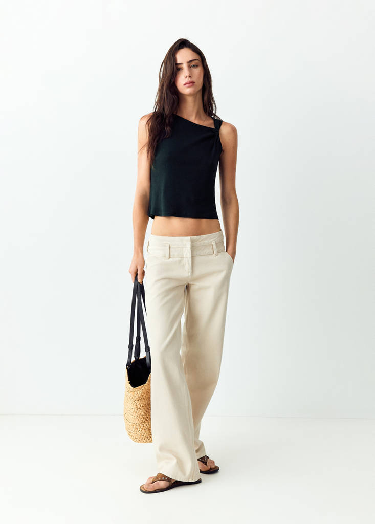 Fine knit top with knot detail — Navy