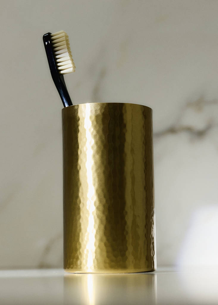Stainless steel toothbrush cup — Gold