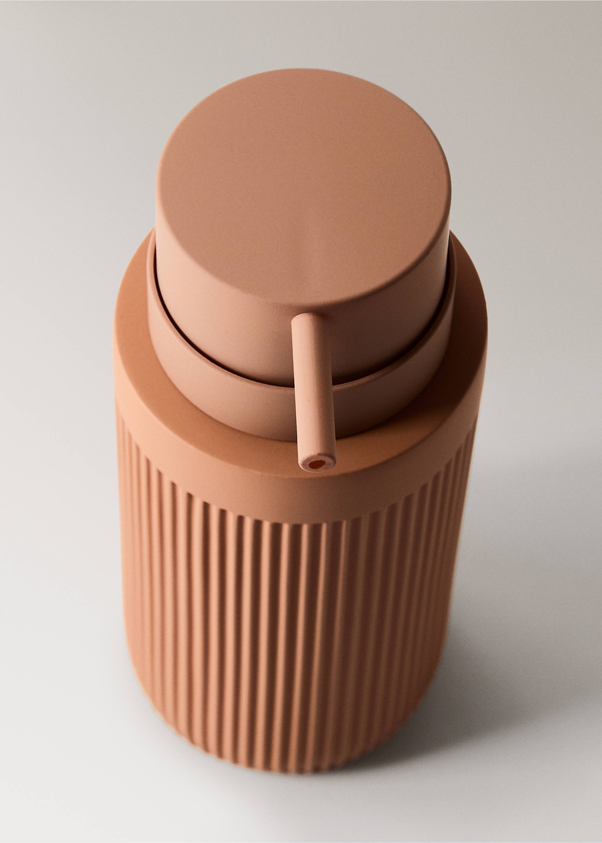 Striped resin soap dispenser - Details of the article 1, Ochre. Ref: 37053863-00.