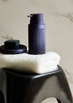 Striped resin soap dispenser — Blue 1