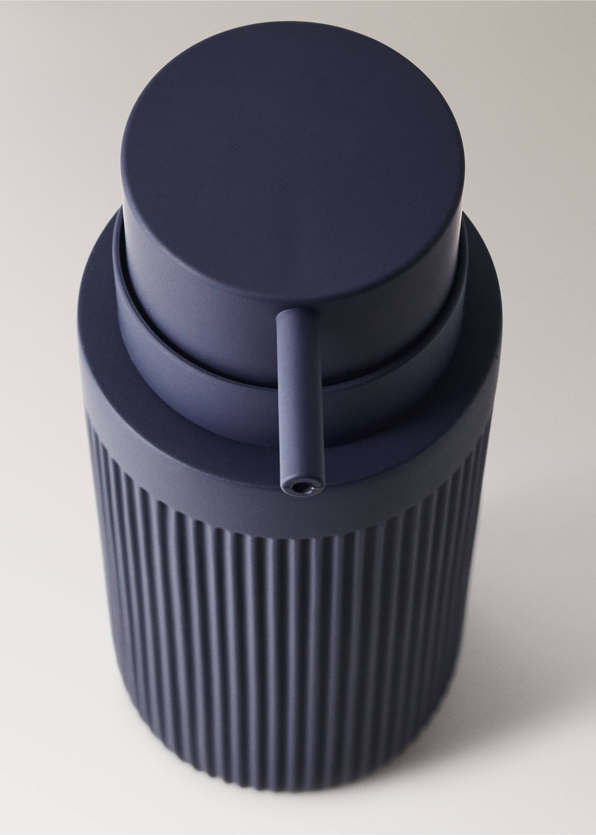 Striped resin soap dispenser - Details of the article 1, Blue. Ref: 37053863-00.