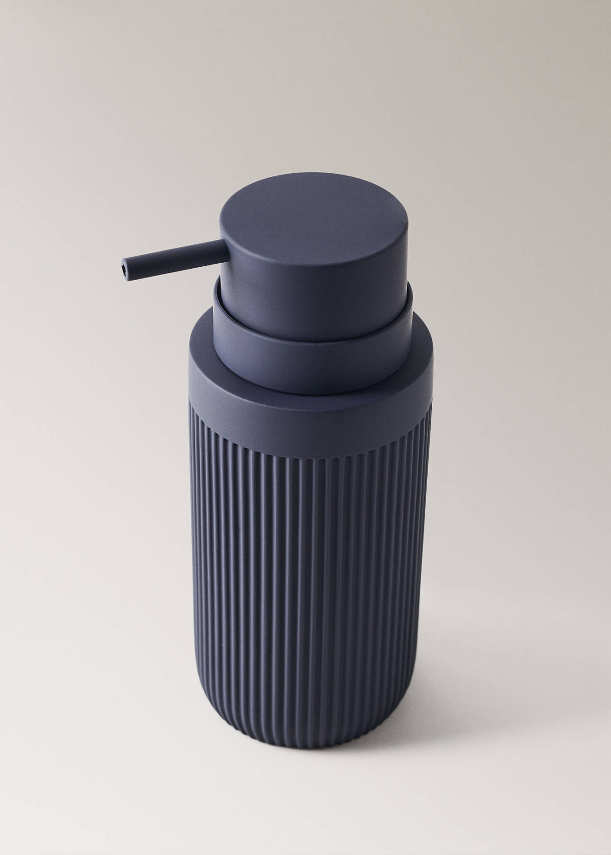 Striped resin soap dispenser — Blue