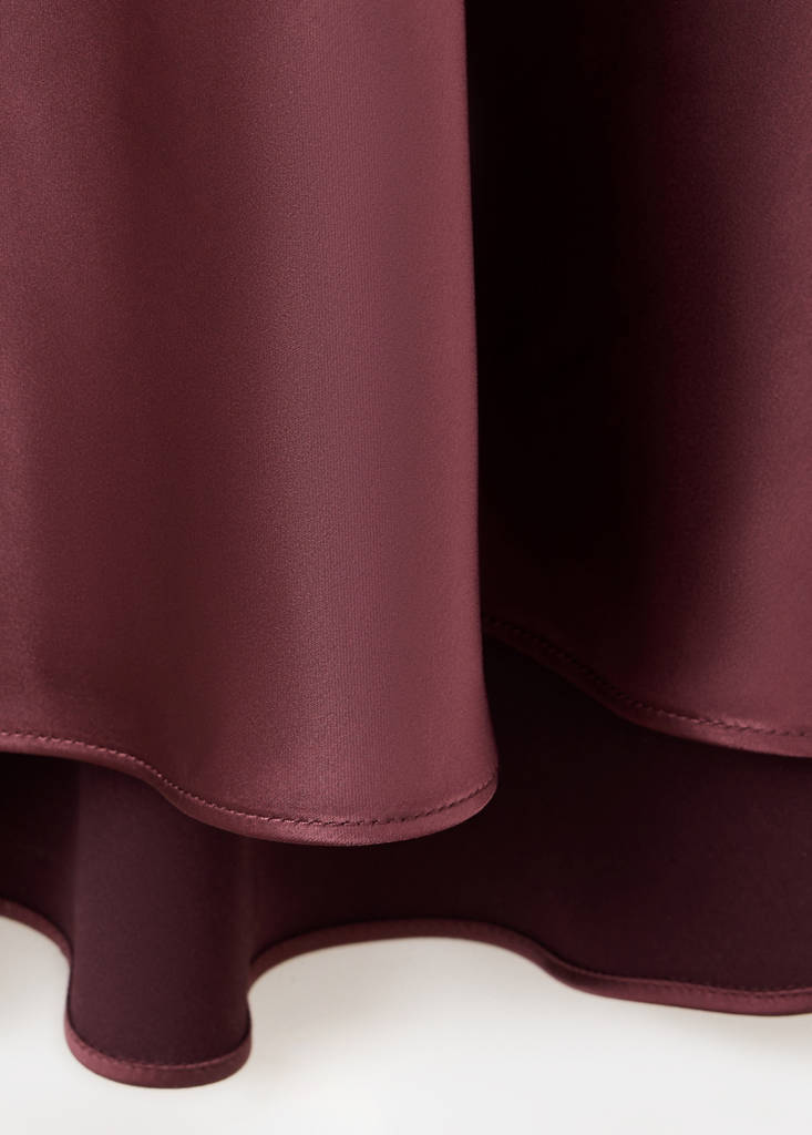 Satin lace dress — Maroon