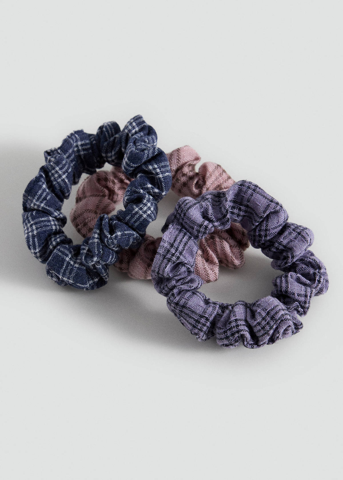 Pack of 3 checked scrunchies — Pale Pink