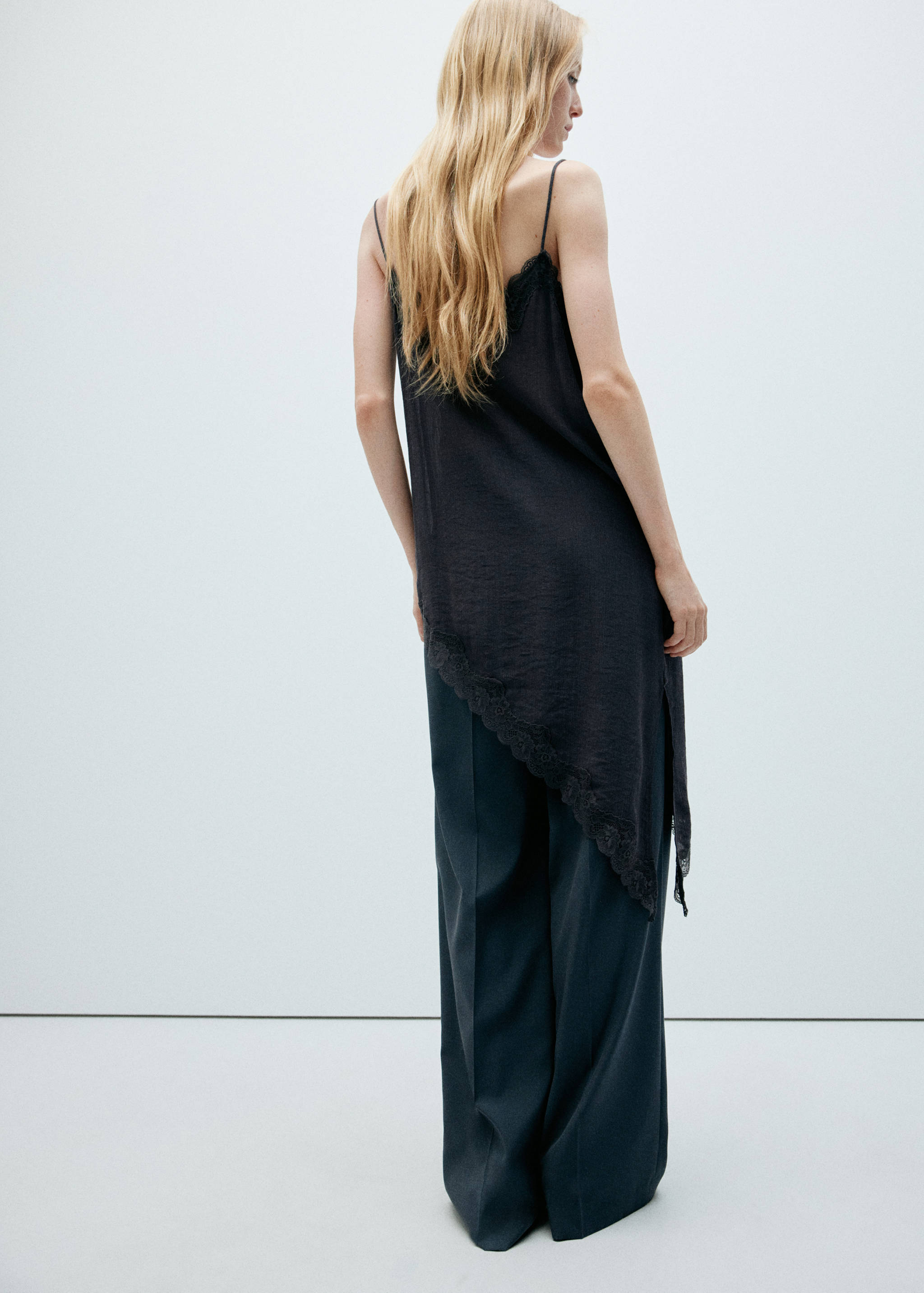 Asymmetric lace camisole top - Reverse of the article