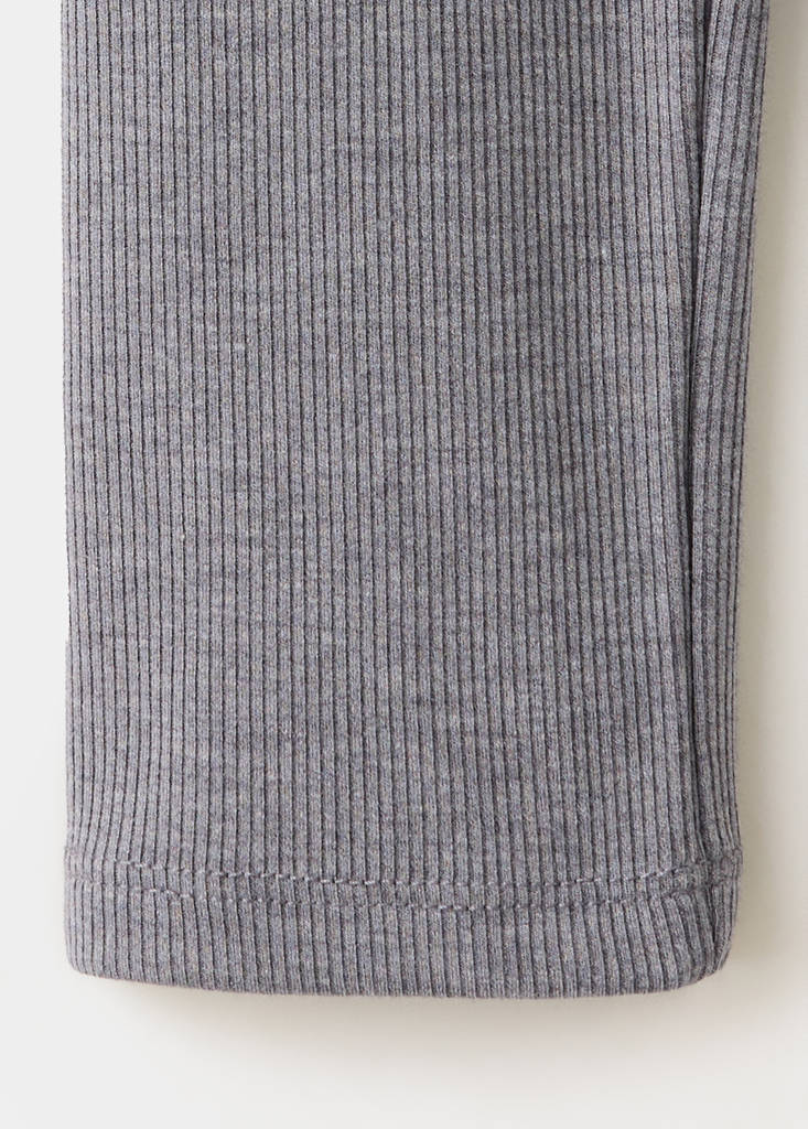 Ribbed V-neck T-shirt — Grey