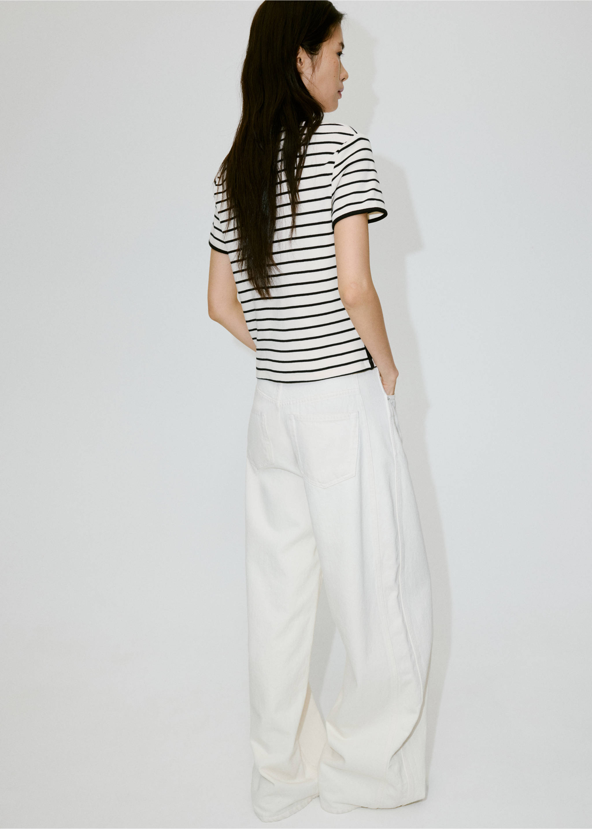 Cotton t-shirt with contrasting trim - Reverse of the article, Black. Ref: 37054076-00.