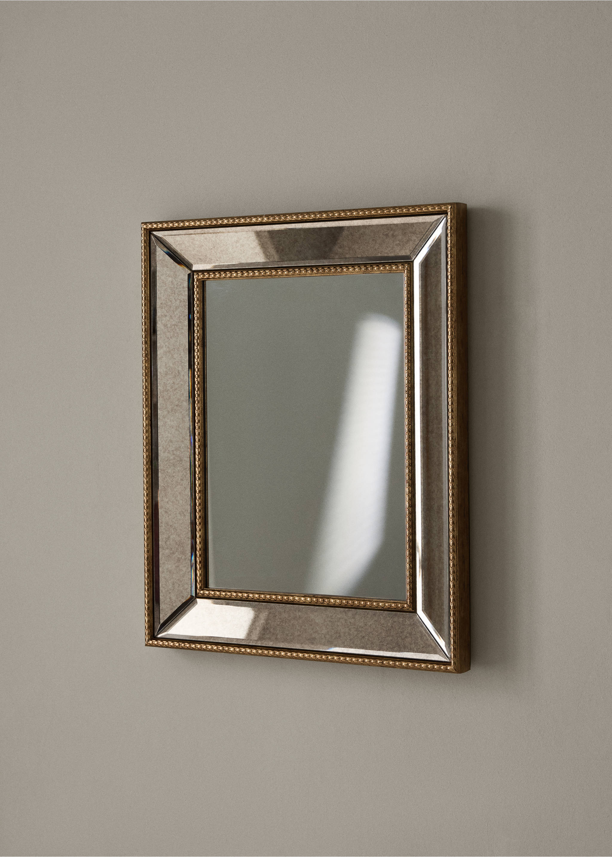 Bevelled wall mirror - General plane, Gold. Ref: 37054081-00.