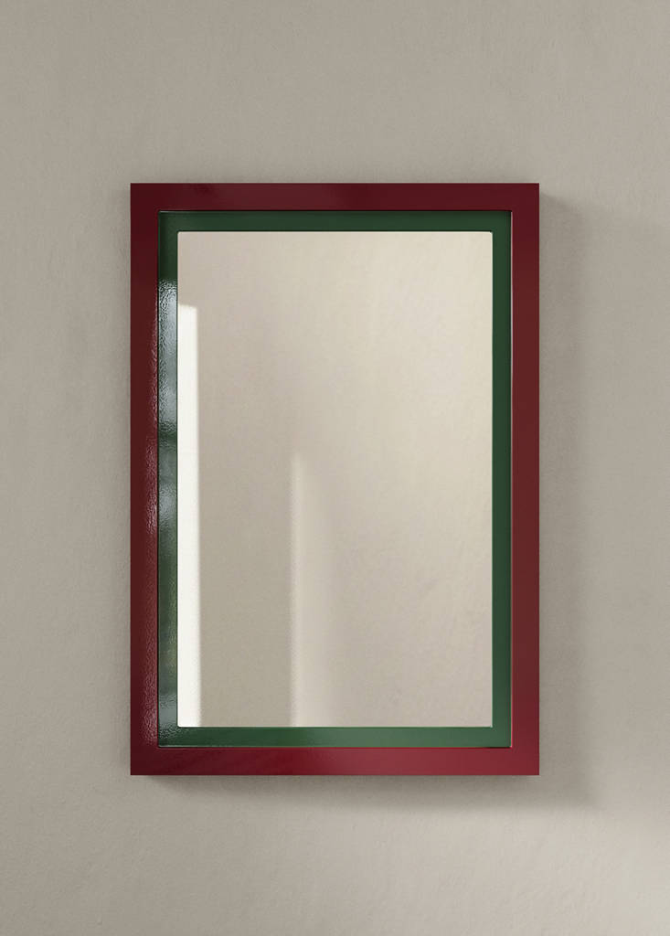 Medium-sized double mirror in lacquered colour — Granate