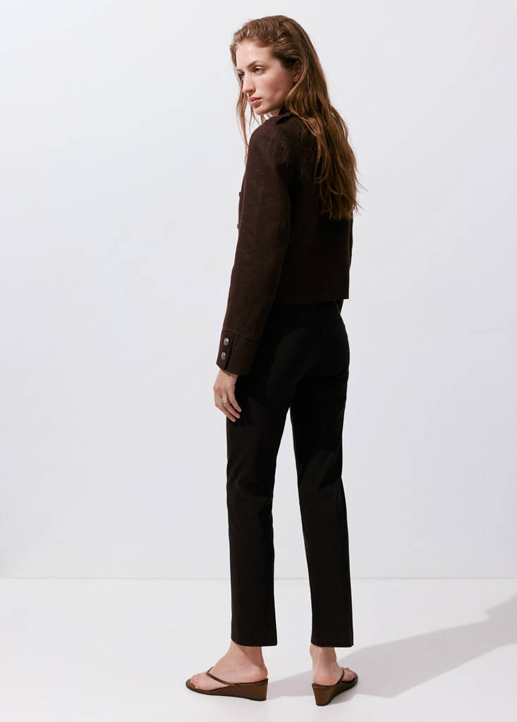 Straight-cut crop trousers — Chocolate