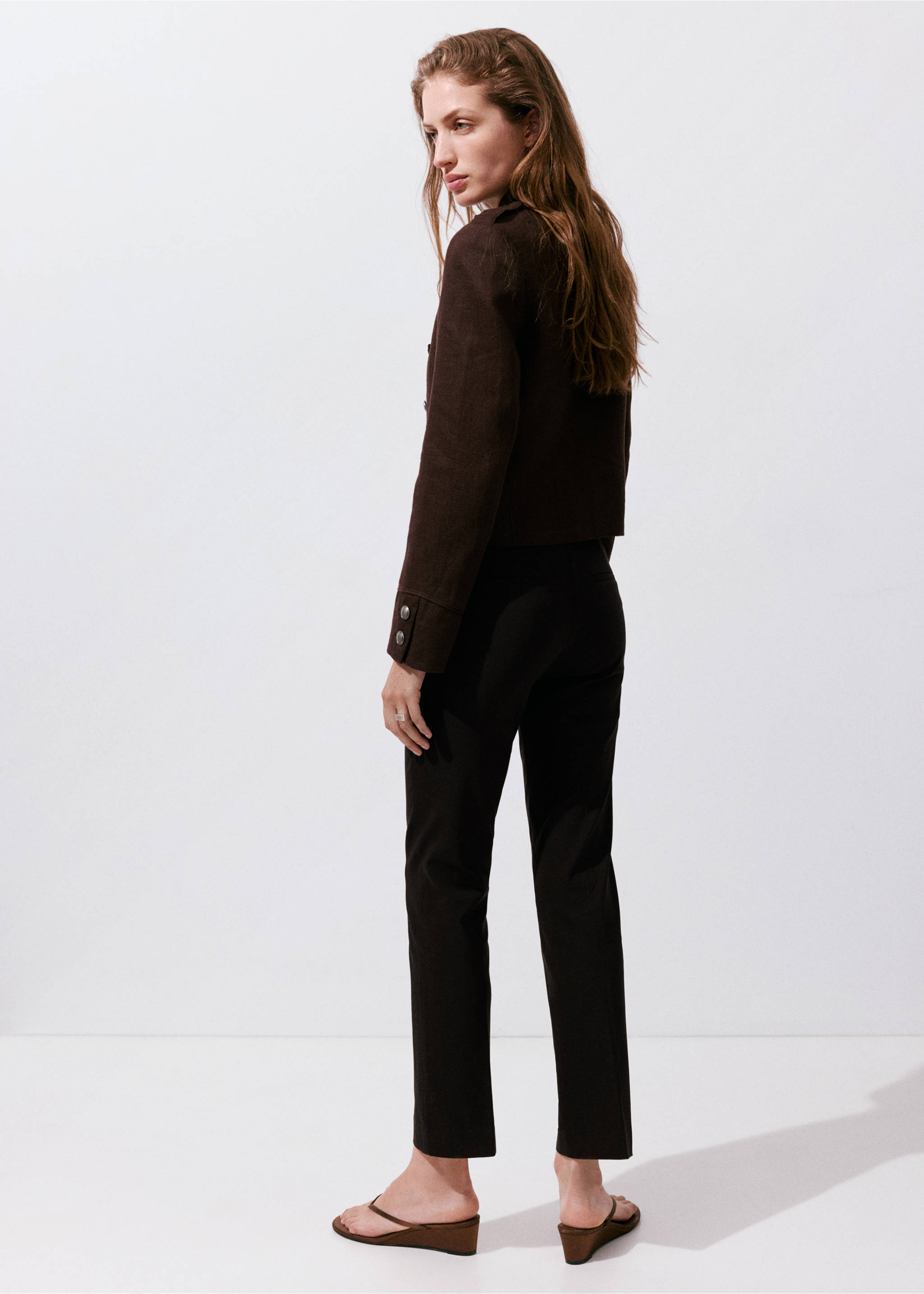 Straight-cut crop trousers - Reverse of the article, Chocolate. Ref: 37054086-00.