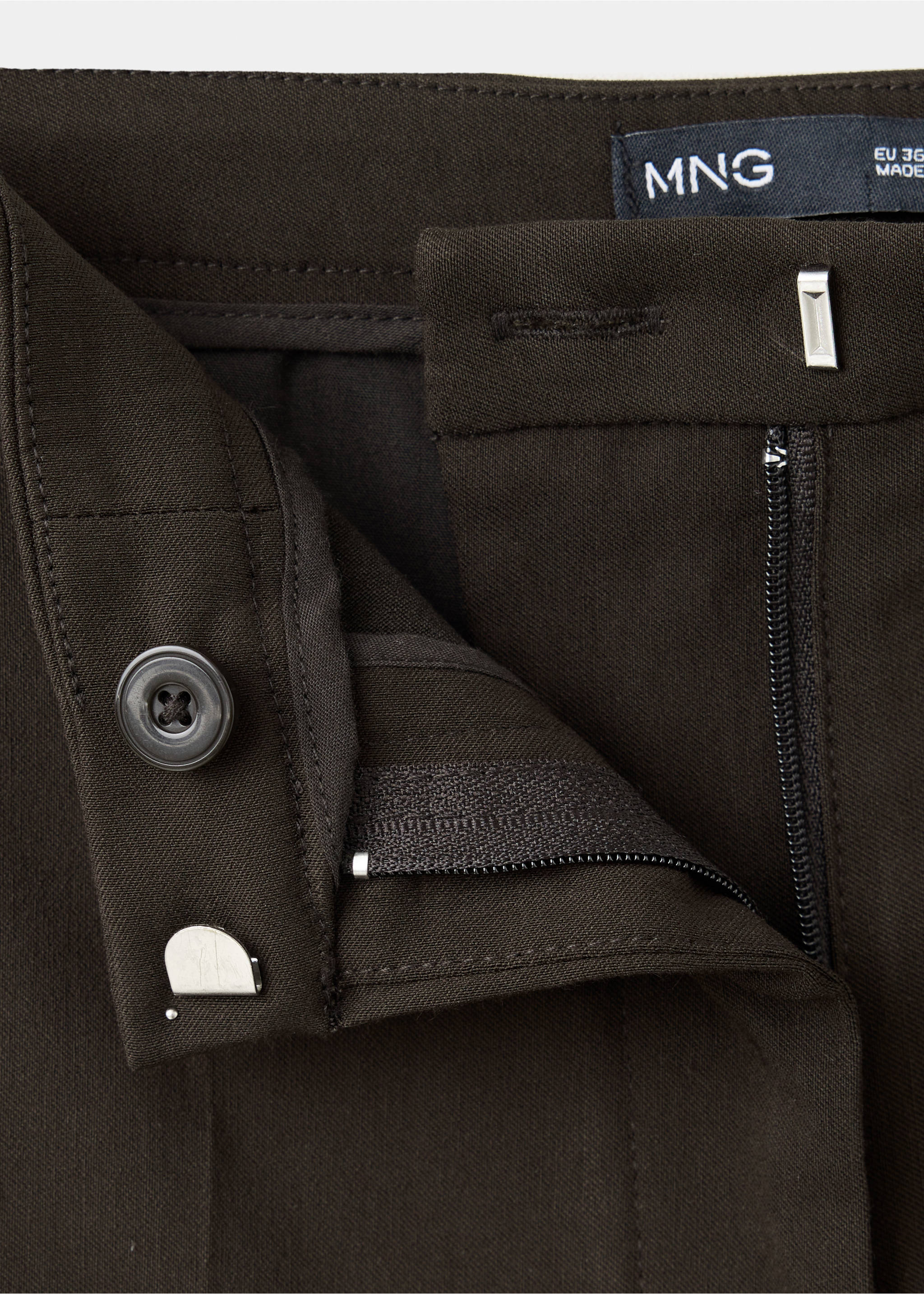 Straight-cut crop trousers - Details of the article 0, Chocolate. Ref: 37054086-00.