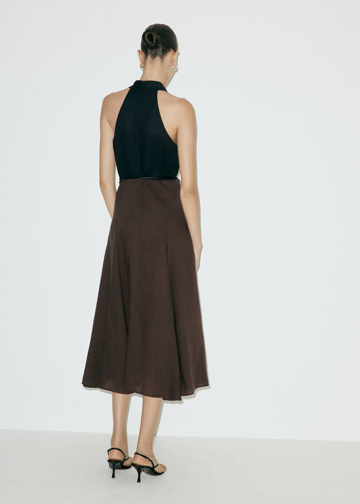 Bicolour lyocell dress with belt — Black