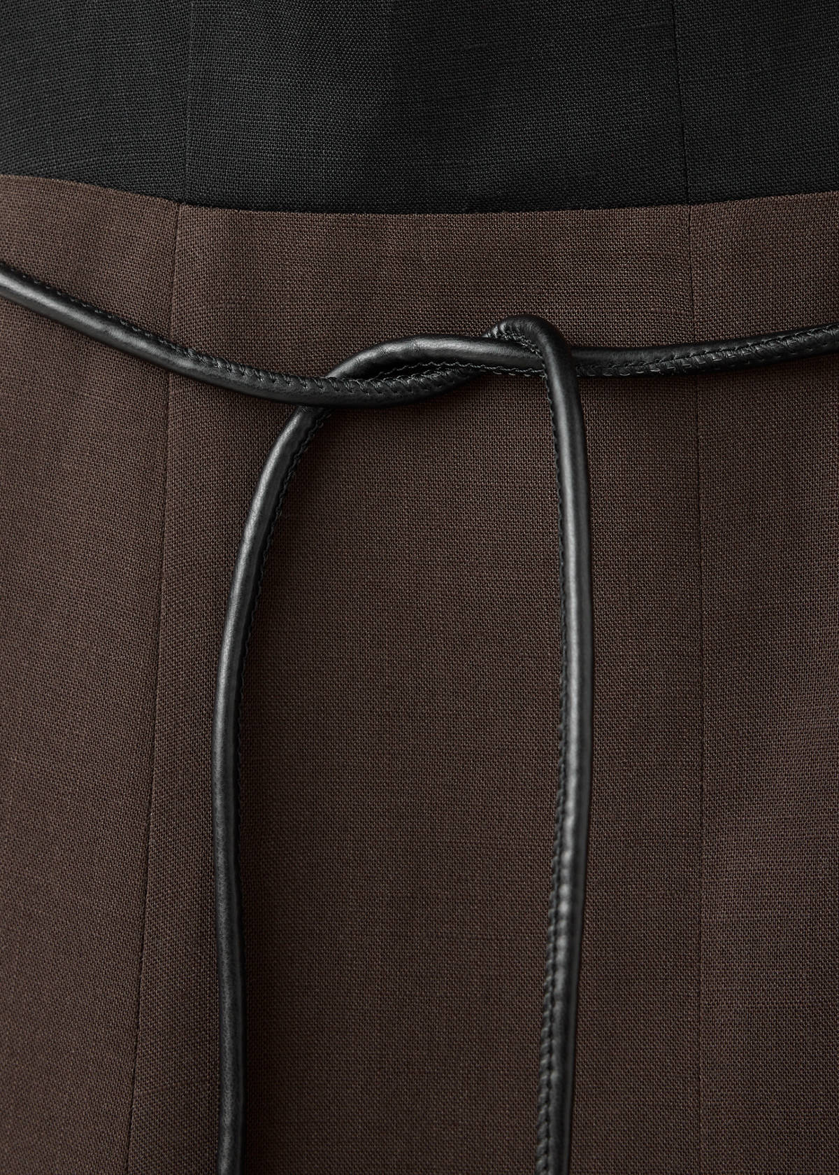 Bicolour lyocell dress with belt — Black