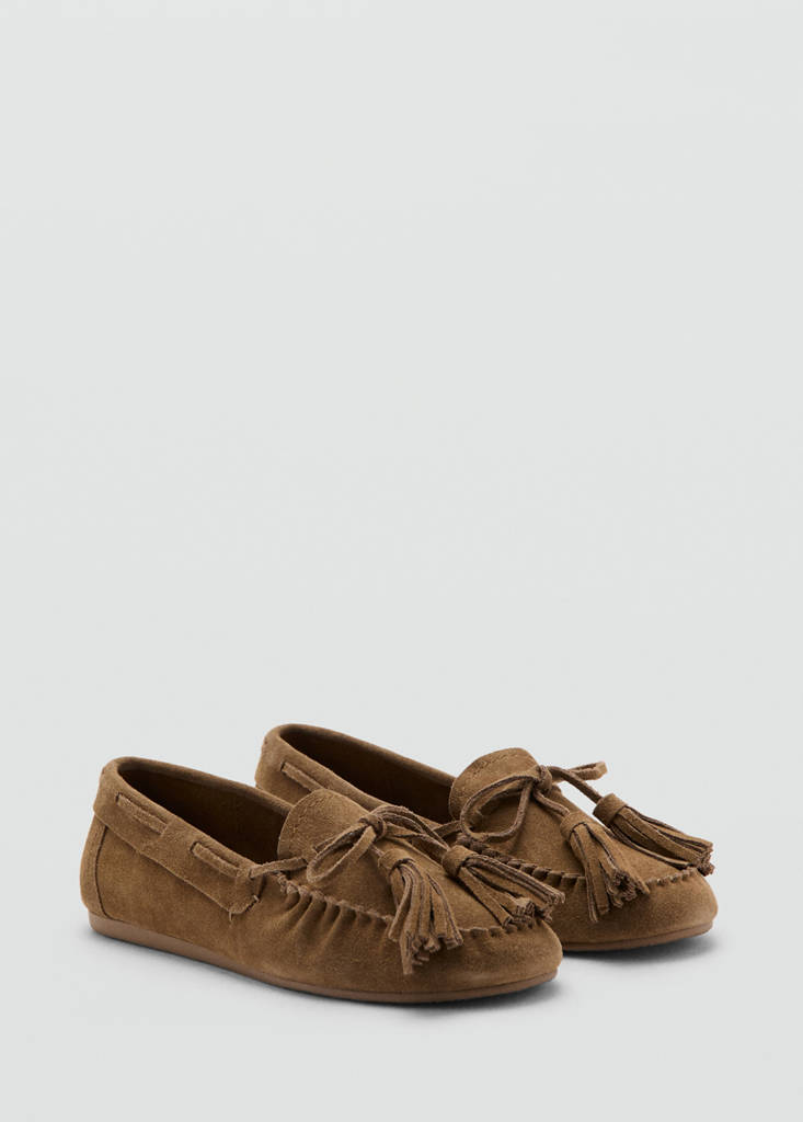 Suede fringe loafer — Sand