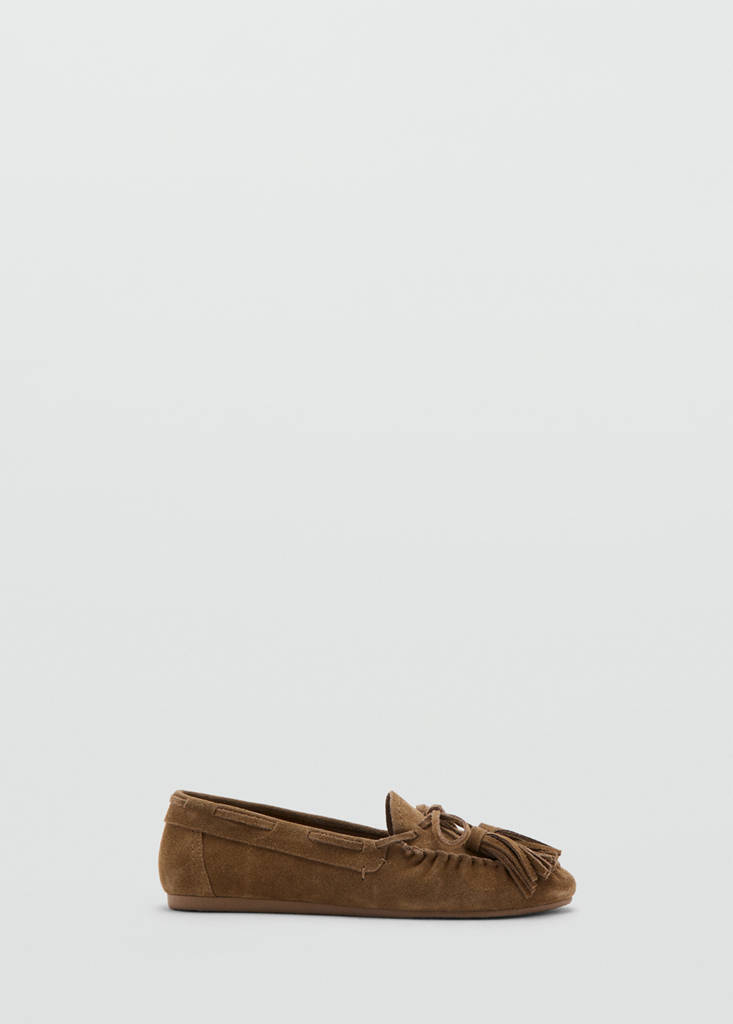 Suede fringe loafer — Sand