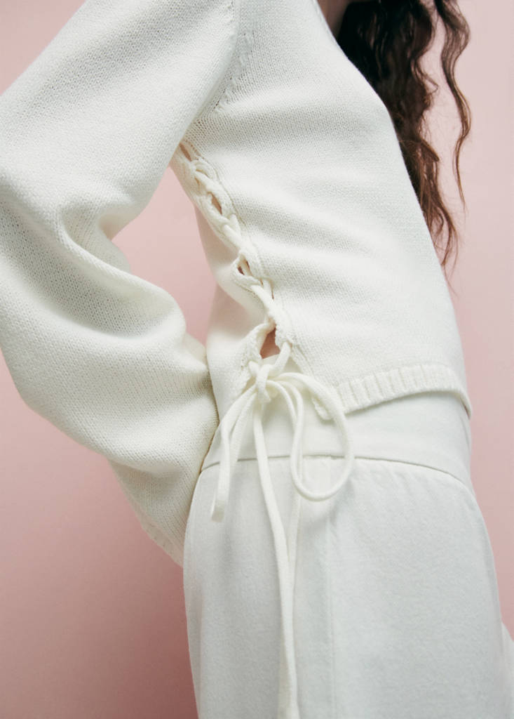 Knitted sweater with tie slits — Off White