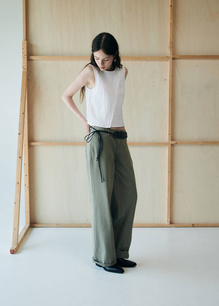 Textured detail slit top — Off White