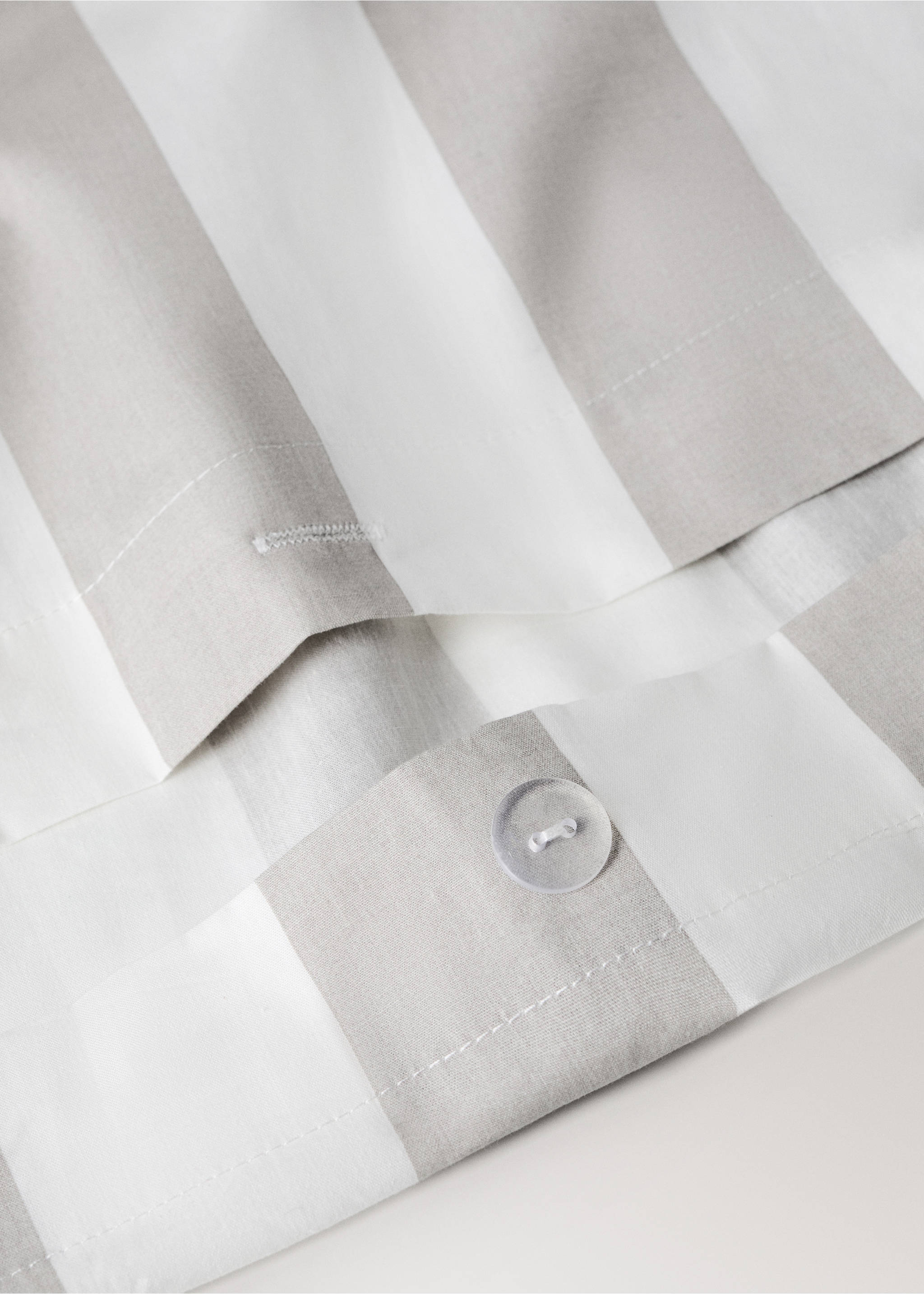 Percale cotton duvet cover 200 thread count wide stripe print Bed 135/140 cm - Details of the article 2, Sand. Ref: 37054096-00.