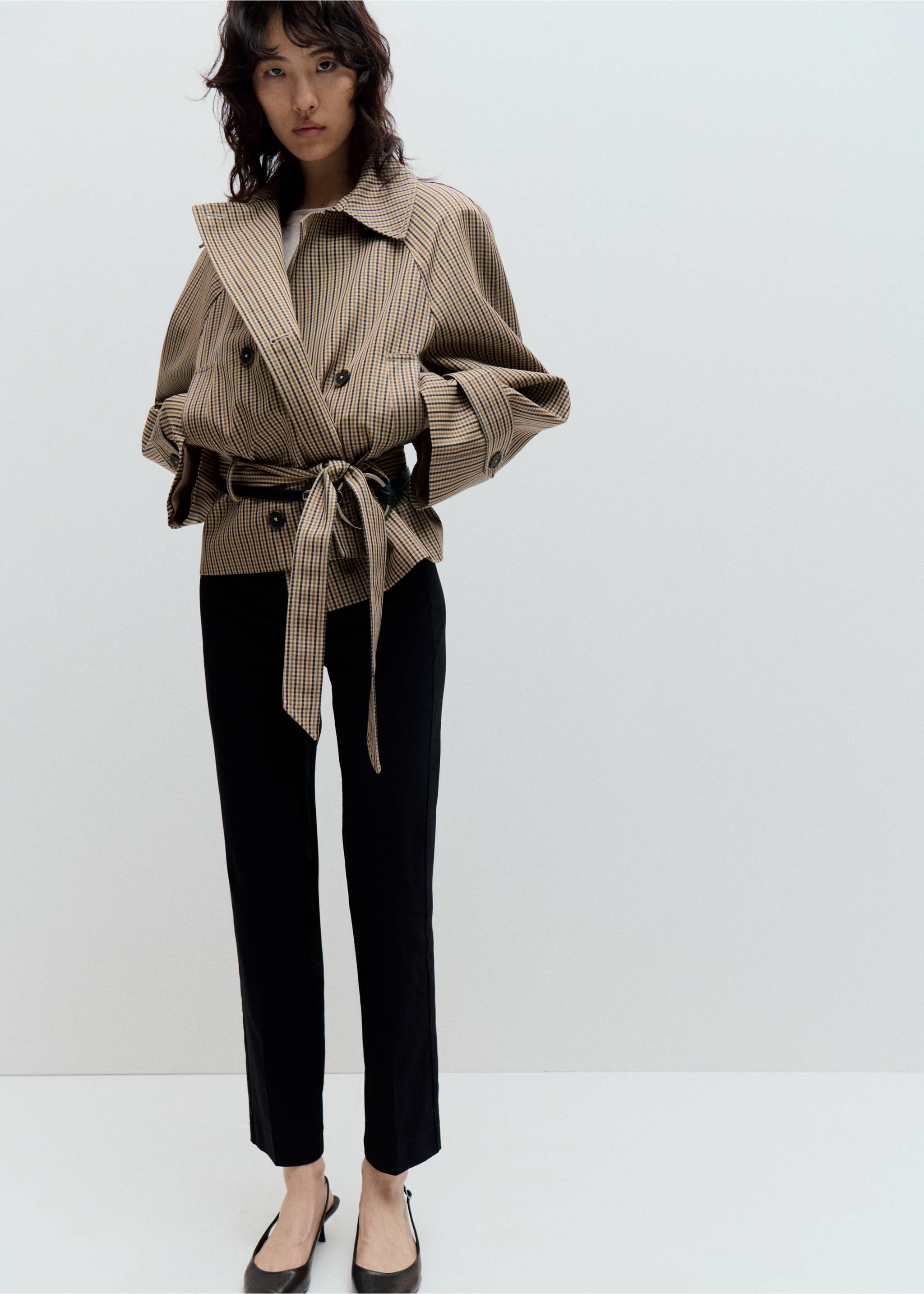 Short checked trench coat with belt - General plane, Beige. Ref: 37054100-00.