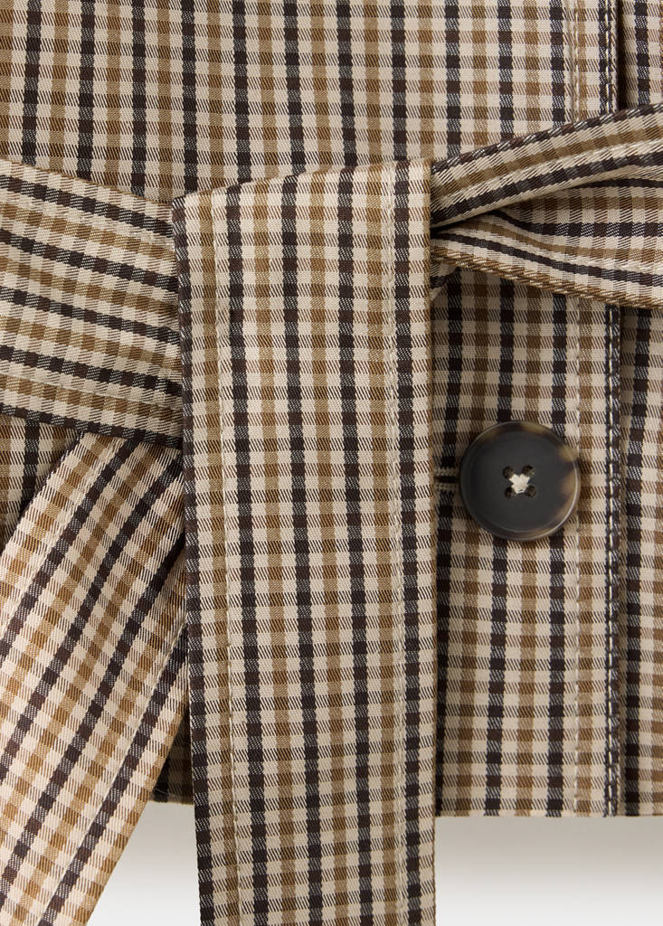 Short checked trench coat with belt — Beige