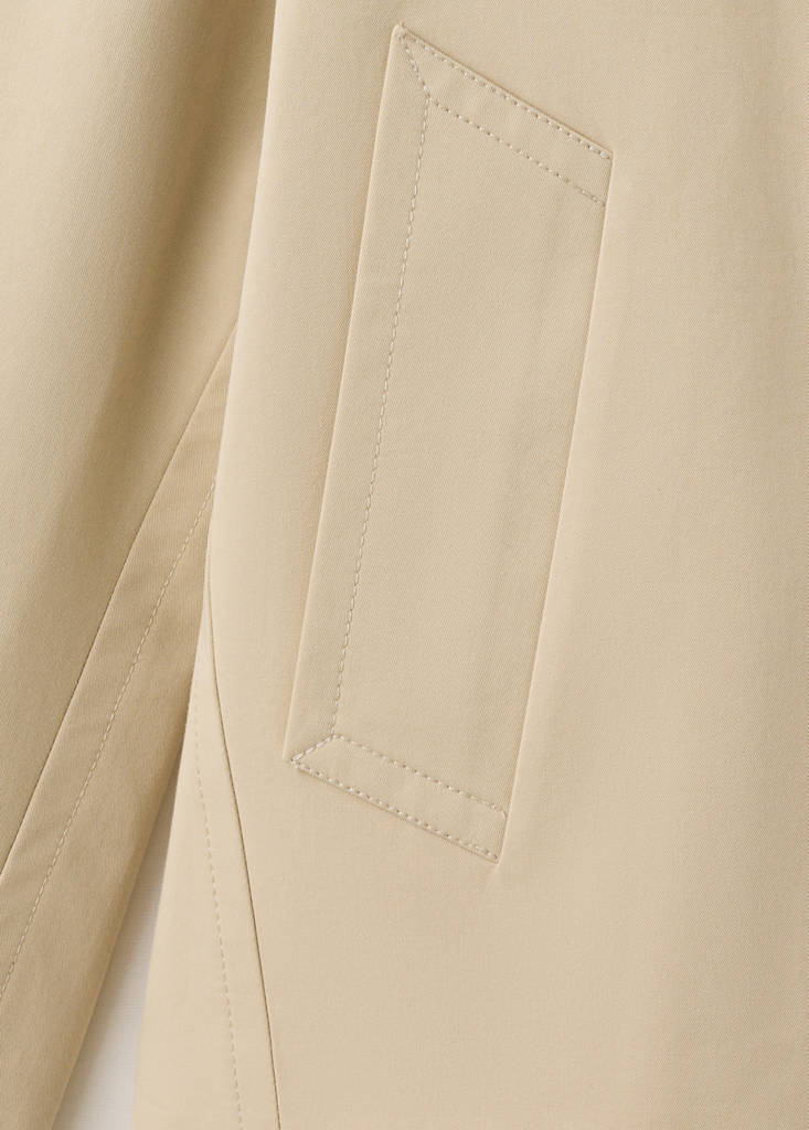 Waxed short trench coat — Beige