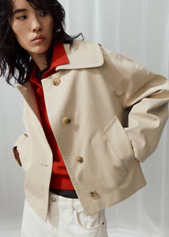 Short trench coat with wide lapels — Beige 8