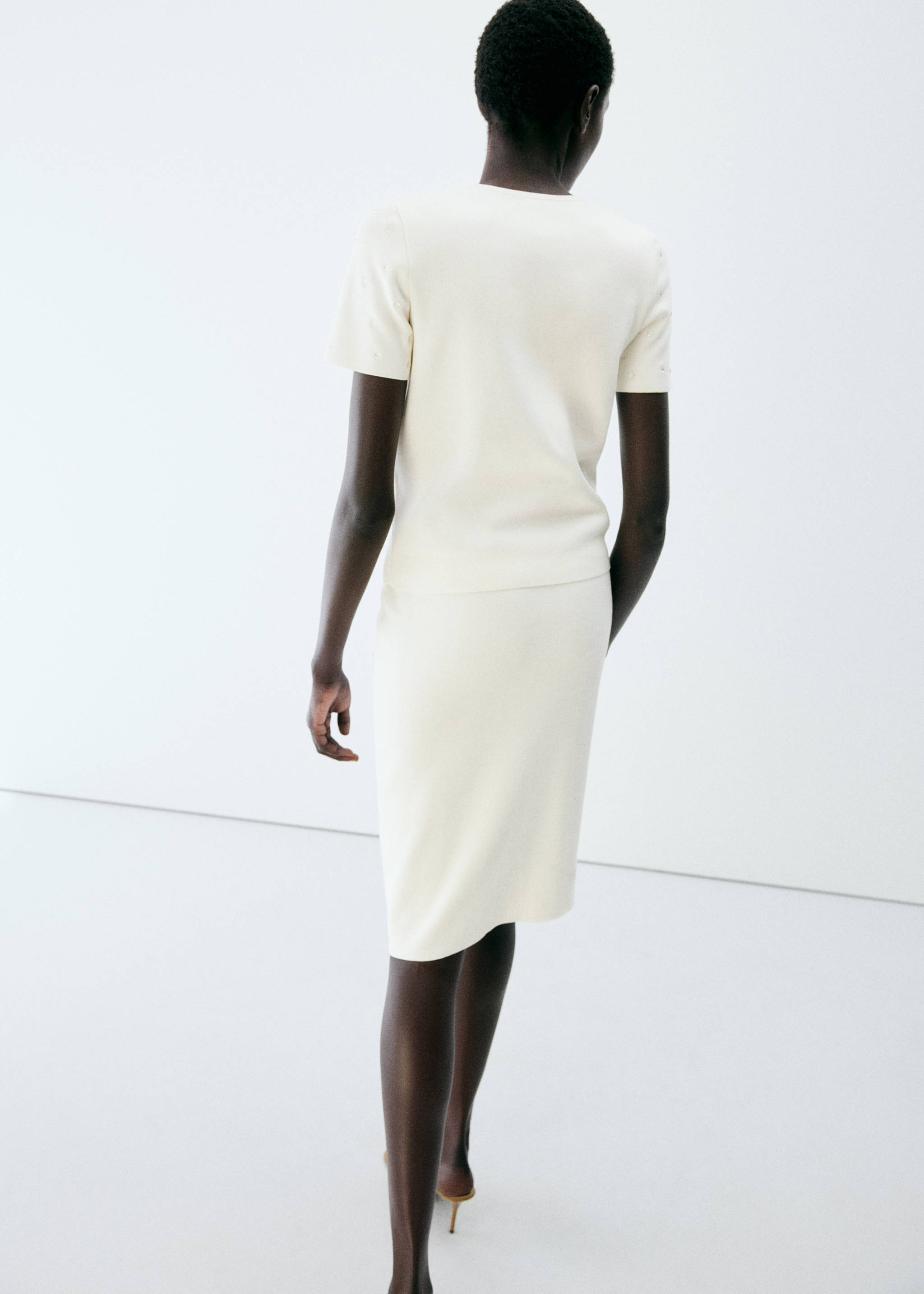 Transparent-pearl knit skirt - Reverse of the article