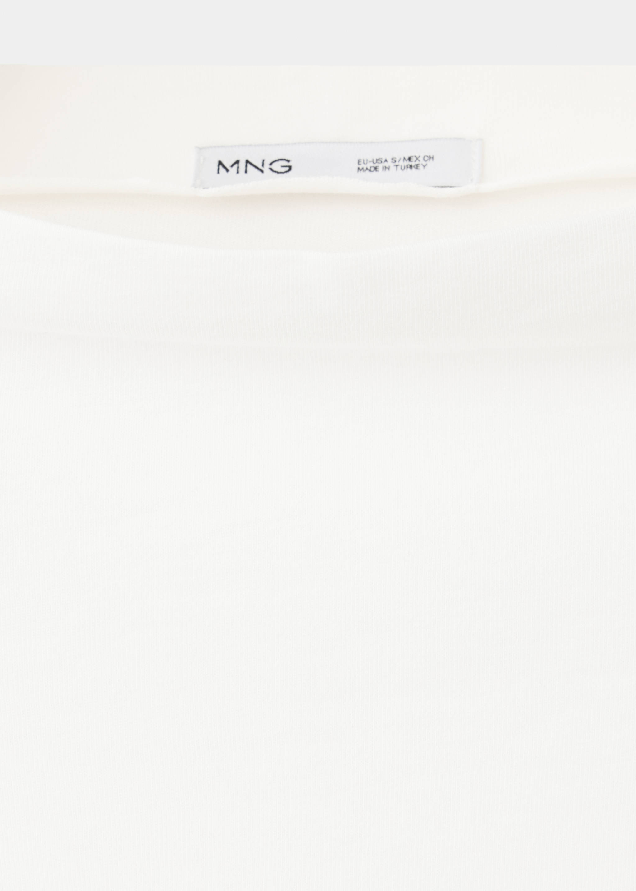 Cotton t-shirt with asymmetrical hem - Details of the article 0