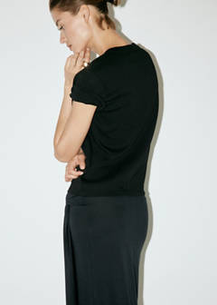 Rounded neck cotton t-shirt — Black 3