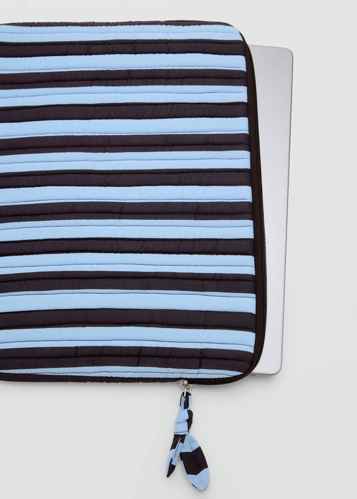 Striped laptop case — Blue