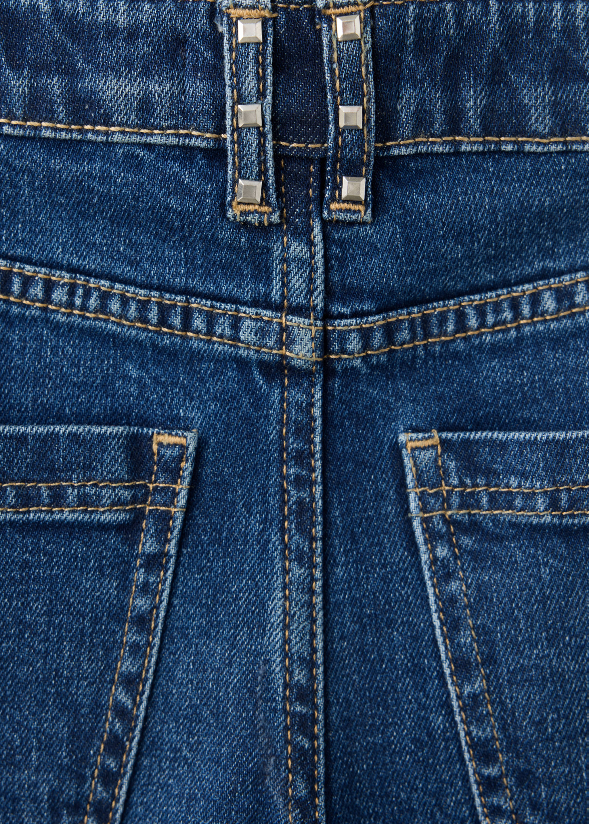 Flared jeans with studs - Details of the article 0